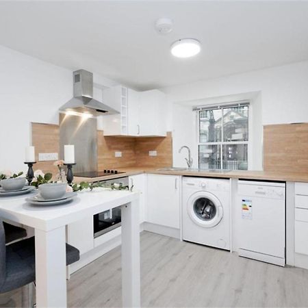 Royal Mile Old Town Apartment เอดินบะระ ภายนอก รูปภาพ