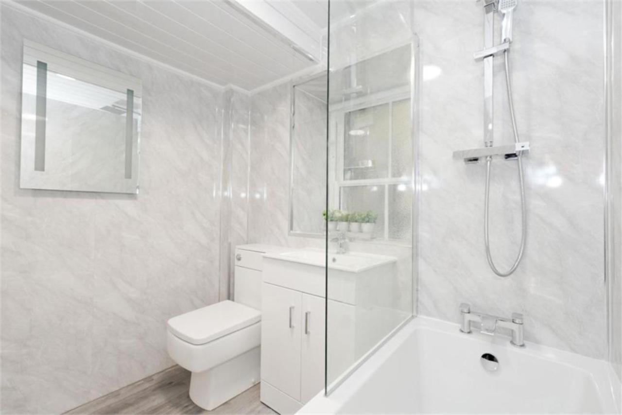 Royal Mile Old Town Apartment เอดินบะระ ภายนอก รูปภาพ