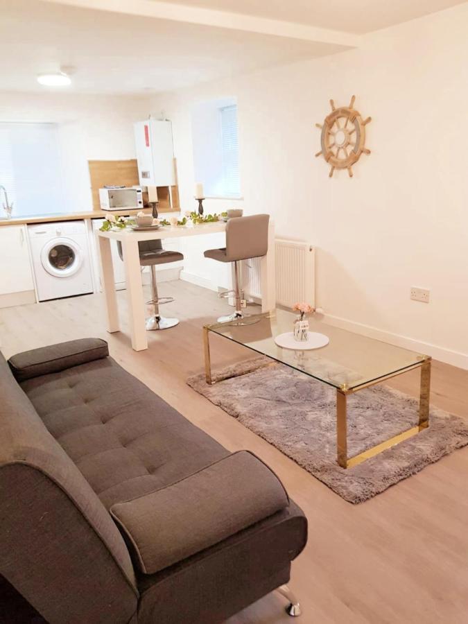 Royal Mile Old Town Apartment เอดินบะระ ภายนอก รูปภาพ