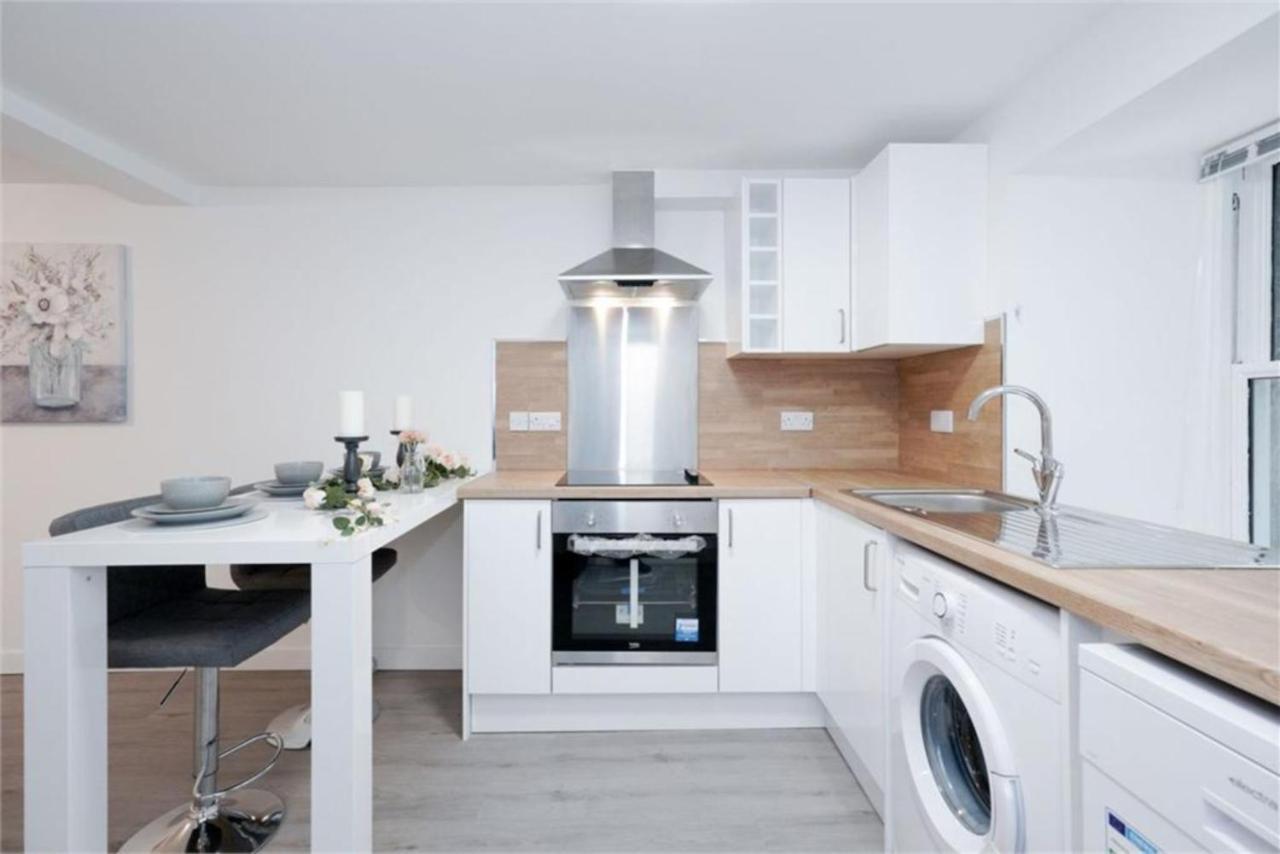 Royal Mile Old Town Apartment เอดินบะระ ภายนอก รูปภาพ